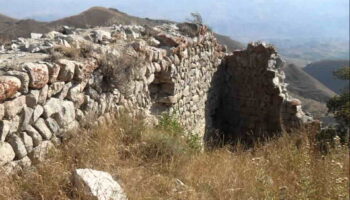 Boloraberd fortress 13th century