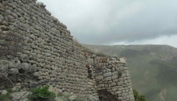 Boloraberd fortress 13th century