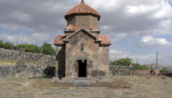 Karmravor church 7th century