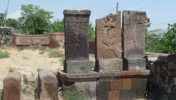 Karmravor church 7th century