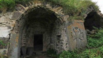 Lori fortress 11th century