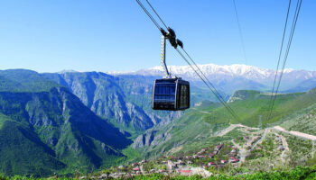 Самая длинная реверсивная канатная дорога в мире - «Крылья Татева»