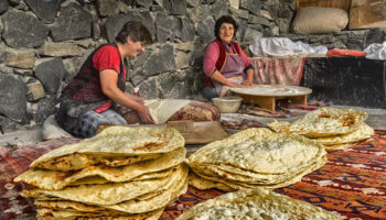 Demonstration of traditional Armenian lavash baking.