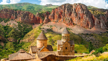 Noravank Monastery (13th century)