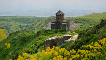 Hovhannavank Monastery, 13th century