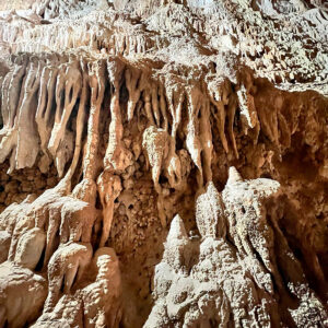 Пещера Магила (Магелана)