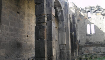Tsiranavor church 5th century