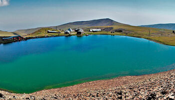 Kari Magic: A Frozen Fairytale Atop Armenia