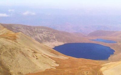 Sev Lich – The Mysterious Black Lake Nestled Among Armenia’s Mountains