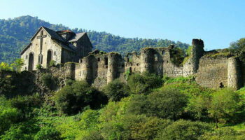 Akhtala Fortress, 10th century