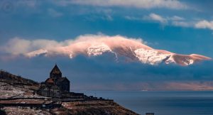 Mount Artanish