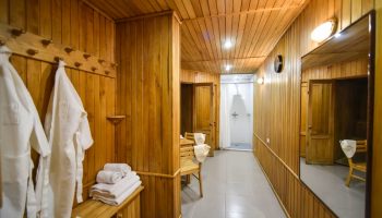 Metropol Yerevan Hotel